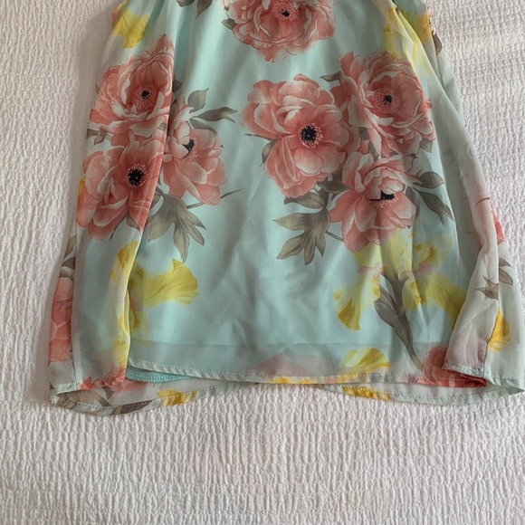 Altar’d state summery halter tank blouse - Picture 3 of 5